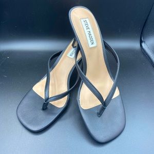 Steve Madden Thong Kitten Heels